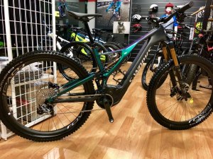 2019-specialized-s-works-turbo-levo-fsr-29er.jpg